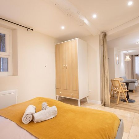Ferienwohnung La Venise Provencale - Hypercentre - Wifi LʼIsle-sur-la-Sorgue Exterior foto
